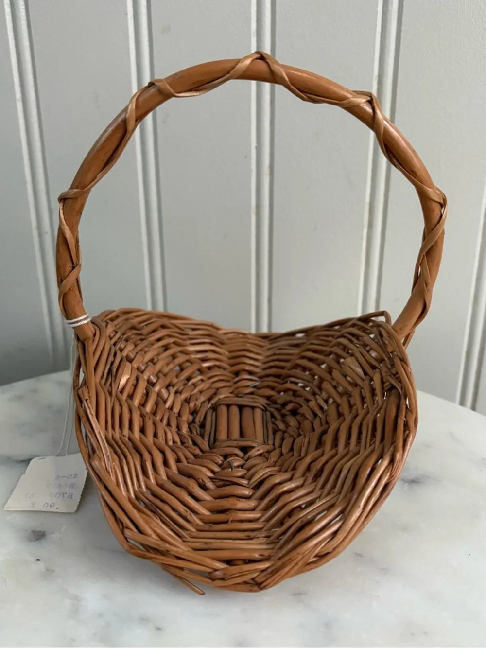NEW Vintage Small Decorative Basket Cottagecore Farmhouse Country Traditional - Picture 2 of 12